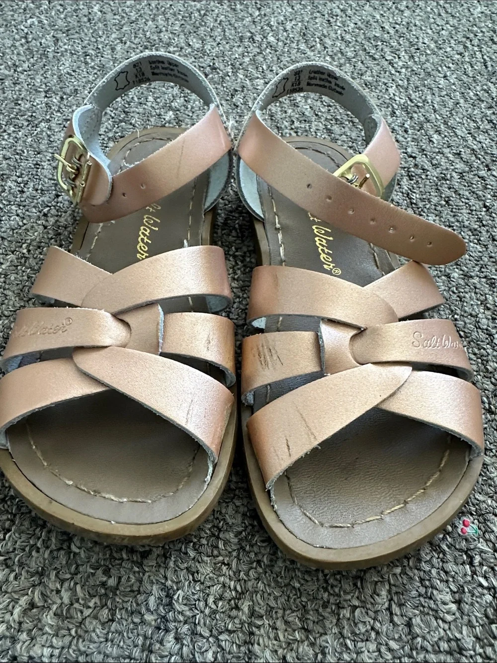Salt Water by Hoy Shoes Girls' Rose Gold Strappy Sandals